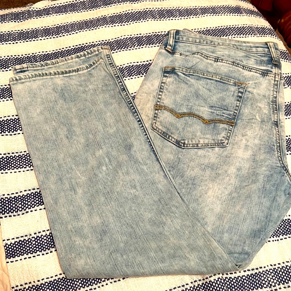 AEO stonewashed active flex jeans 36 x 30